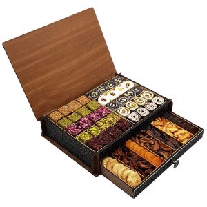Mixed Turkish Delight and Dried Fruit, 65.25oz - 1850g