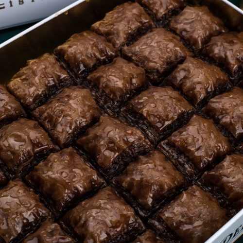 Baklava with Chocolate Pistachio (L Box)