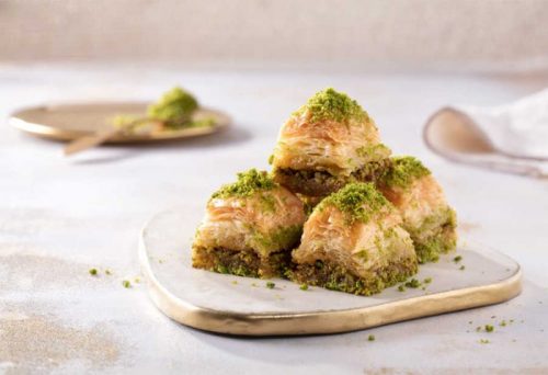 Long-Lasting Dry Turkish Baklava with Pistachio