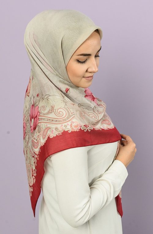 Printed Hijab Maroon